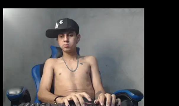 Show de Garu_hot19 na webcam