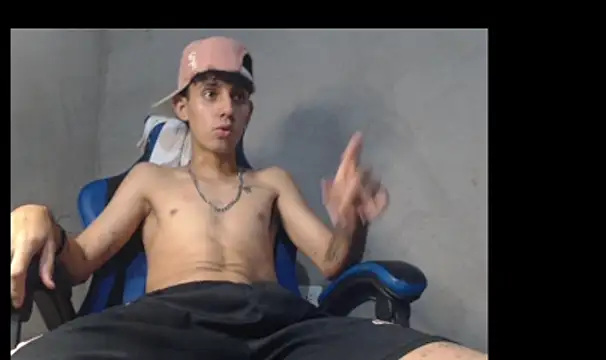 Show de Garu_hot19 na webcam