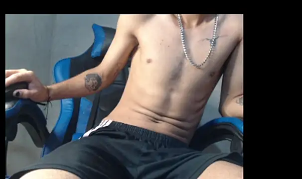 Garu_hot19's Webcam Show