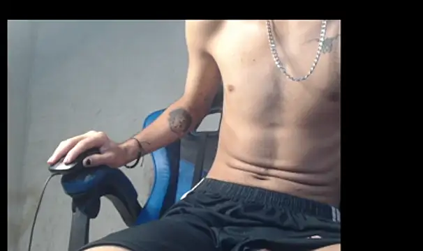 Show de Garu_hot19 na webcam