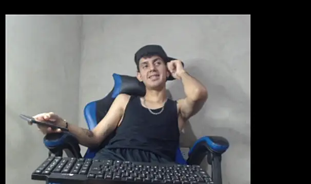 Garu_hot19 Show in webcam