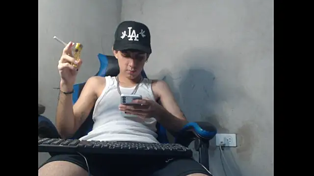 Garu_hot19 Webcam-Show