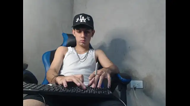 Show de webcam de Garu_hot19