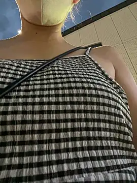 KIRA_kiki Pertunjukan Webcam