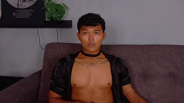 Show de AndrewKenoxx__ na webcam
