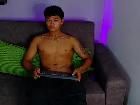 Вебкам-шоу AndrewKenoxx__