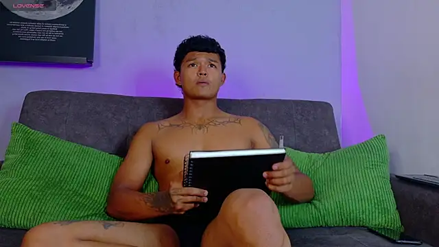AndrewKenoxx__ Webcamshow