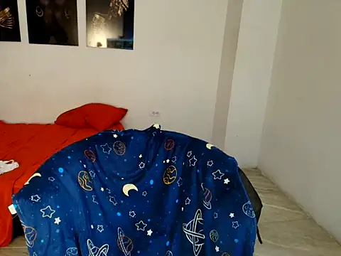 Elianisbigcock Webcam Show