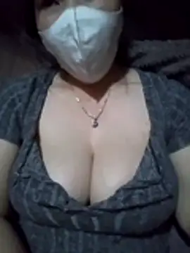 Miuxu_8800's Webcam Show