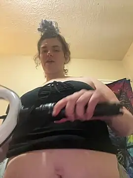 mzzfettyblu Show in webcam