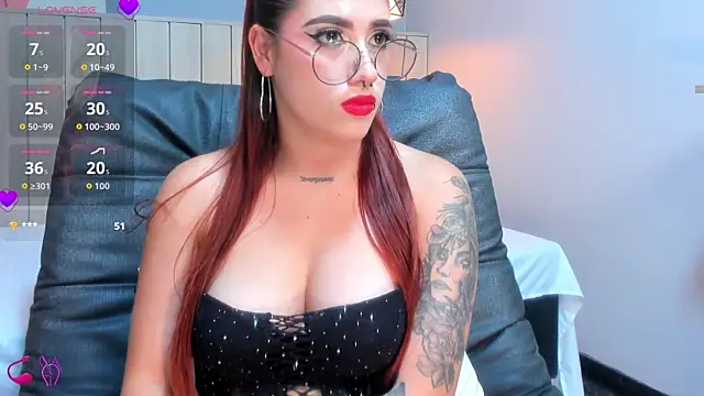 DarlyHooper__'s Live XXX Chat