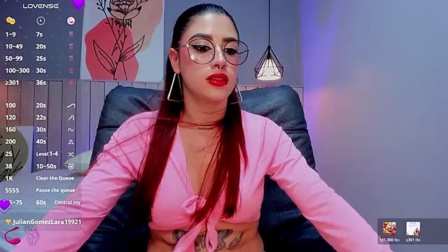 Chat XXX Live DarlyHooper__