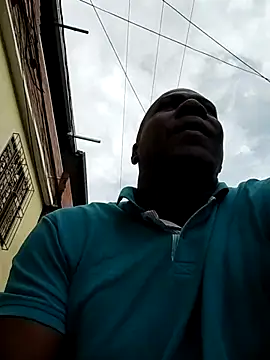Show modela senyeiblack na web-kameri