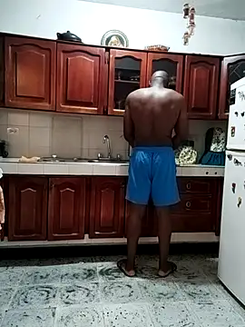 הופעת וובקאם של senyeiblack