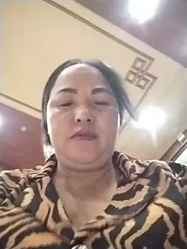 Naaya8109 网络视讯表演