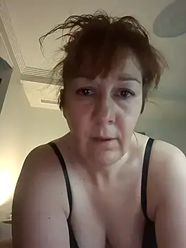 צ'אט XXX בשידור חי של maykkapoan
