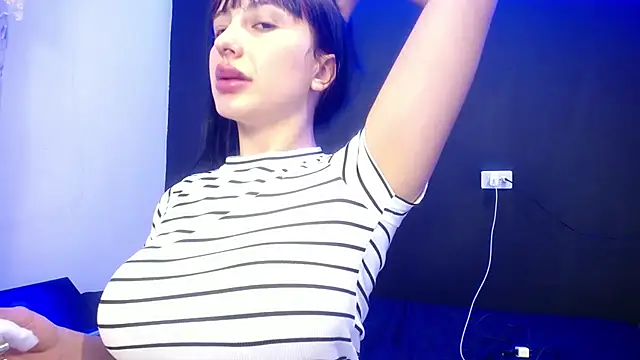 Leea_Rose 라이브 XXX 채팅