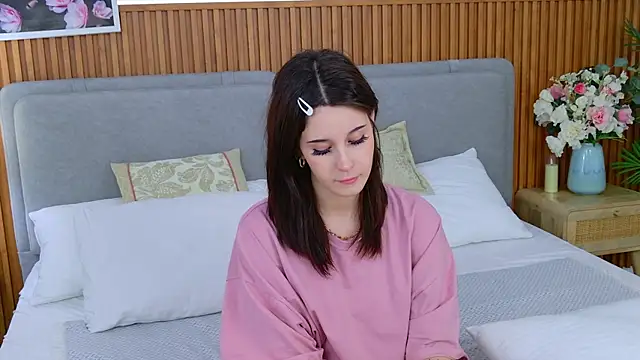 SelenaAlmond Webcamshow