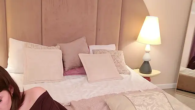 Czat XXX na żywo – SelenaAlmond