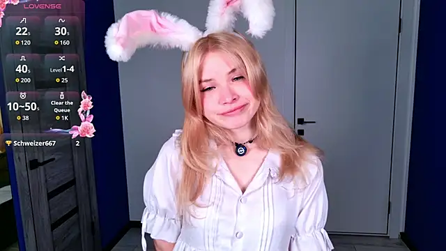 ChloeWells 即時 XXX 聊天