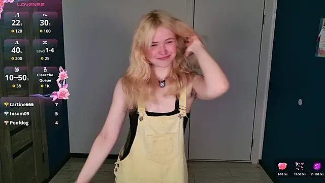 ChloeWells' Live XXX Chat