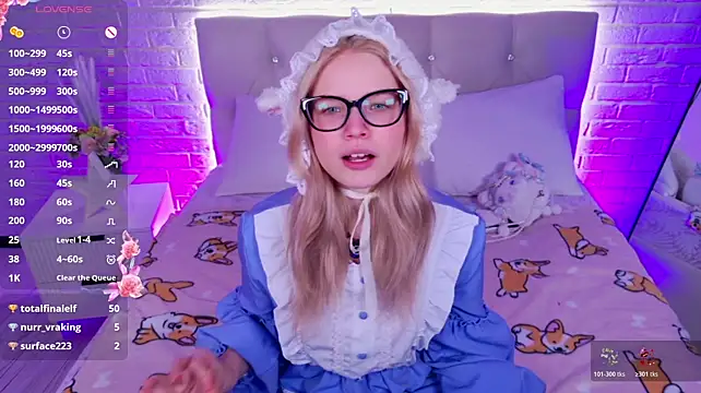 ChloeWells XXX чат на живо