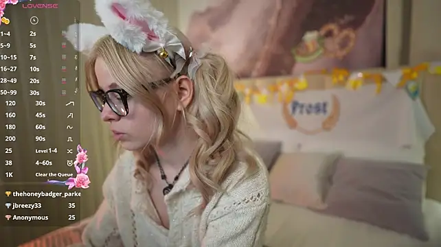 ChloeWells' Webcam Show