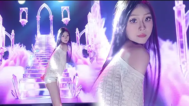 Show modela AOA--girl na web-kameri