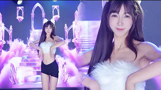 AOA--girl 网络视讯表演