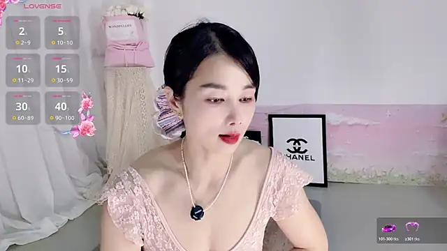 Happy365_'s Live XXX Chat