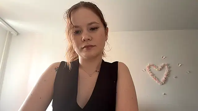 LauranAngelbeckn Webbikameraesitys