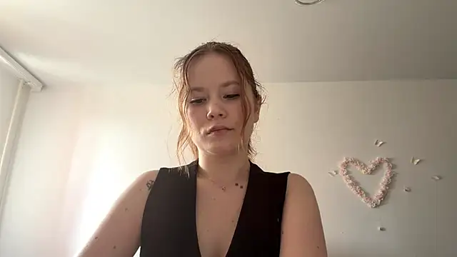 LauranAngelbeckn Webbikameraesitys