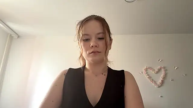 LauranAngelbeck: вебкам-шоу