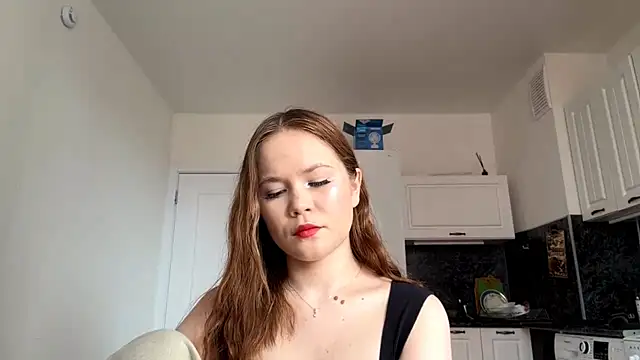 LauranAngelbeck's Live XXX Chat