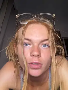 TaliaWhiteX Webcamshow
