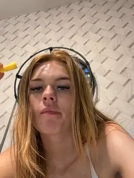 TaliaWhiteX 在線直播表演