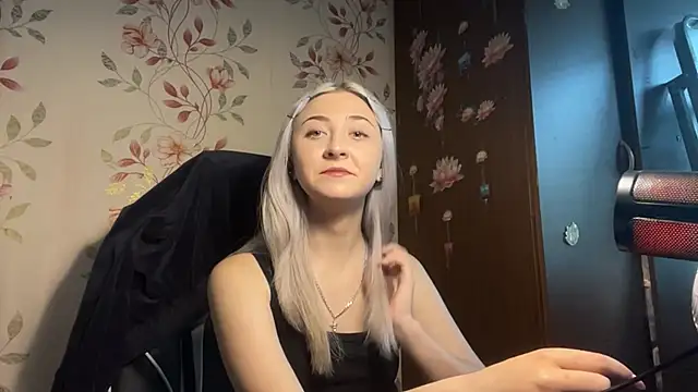 WhitePowerGirl – webcam-show