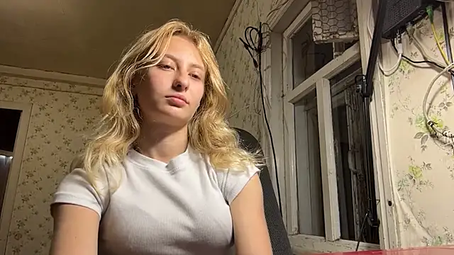 LisaBam: вебкам-шоу