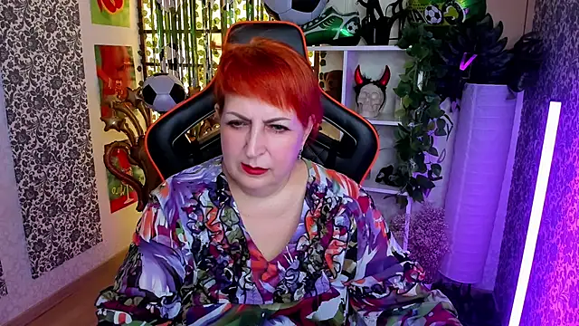 Chat +18 de Joana_Woods ao vivo
