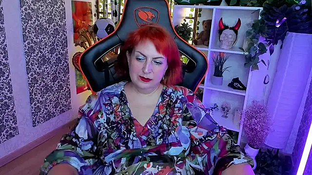 Show modela Joana_Woods na web-kameri