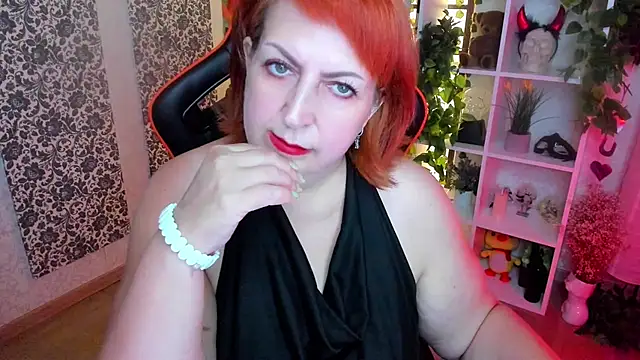 Show modela Joana_Woods na web-kameri