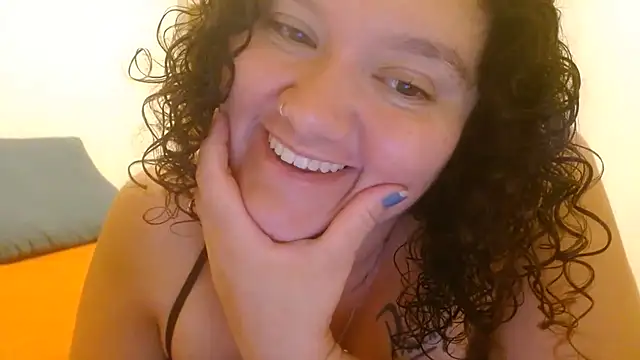 HeidiSanabria – live chatrum