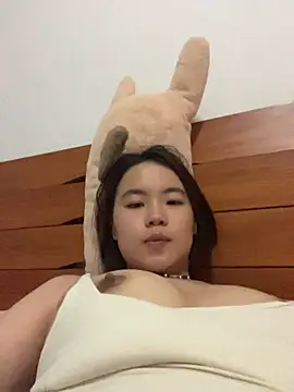 qingti520-18girl 网络视讯表演