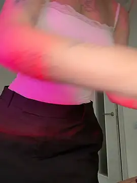 blondiedoll Webcam Show