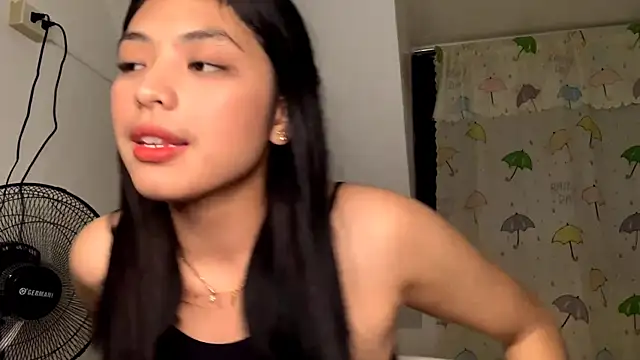 הופעת וובקאם של Hazelanne