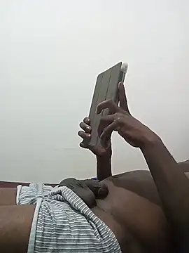 Kankandji12 Show in webcam