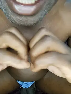 Kankandji12 Show in webcam