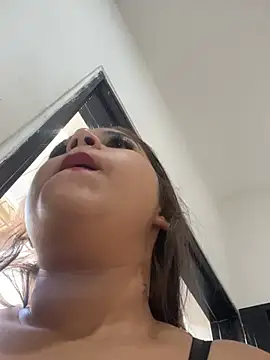 Živý XXX chat Aaliyah_Melej