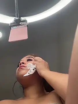 Aaliyah_Melej 웹캠 쇼