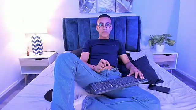 Show de CaioValerio na webcam